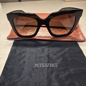 NWOTS! Missoni Sunglasses - Black Frames.‎